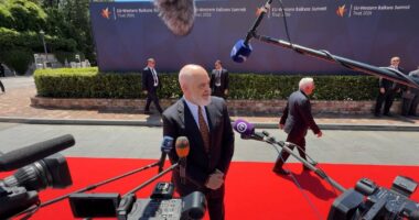 “Ka armiq të Shqipërisë që i njohim mirë”, Rama nga Tivati: Irani pas luftës hibride kundër Zvërnecit