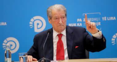 Berisha: Pro protestës, pro Zvërnecit/ Kreu i PD thirrje demokratëve të dalin në shesh