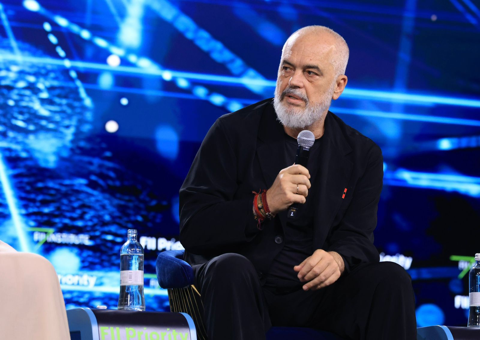 Rama: Shqipëria po hyn në një fazë të re zhvillimi, investimi në Sazan mund të jetë më i madhi në Europë