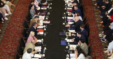 “Nuk besoj te drejtimi prej zhurmës së komenteve në Facebook”, Rama: Vëmendja jonë, Shqipëria në BE në 2030