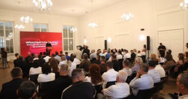 “Gjenerata e mjeteve të transportit publik, e gjelbër”, Rama: Park logjistik për bashkitë. Zgjidhje edhe për parkimet