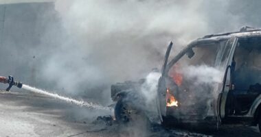 Merr flakë makina në hyrje të tunelit të Llogarasë, shkrumbohet plotësisht
