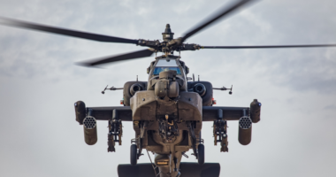 Helikopteri ushtarak amerikan rrëzohet në Ngushticën e Hormuzit, shpëtohen dy anëtarët e ekuipazhit