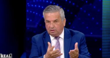 “Vendi s’duhet të humbë investitorë të mëdhenj”/ Avokati: Miliarda dollarë do të krijonin xhelozi për ata që nuk duan suksesin e Shqipërisë