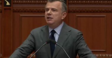“Protesta, regjimi iranian i përfshirë”/ Balla: Nëse zgjedhjet bëhen nesër, PD do ketë gjysmën e grupit parlamentar