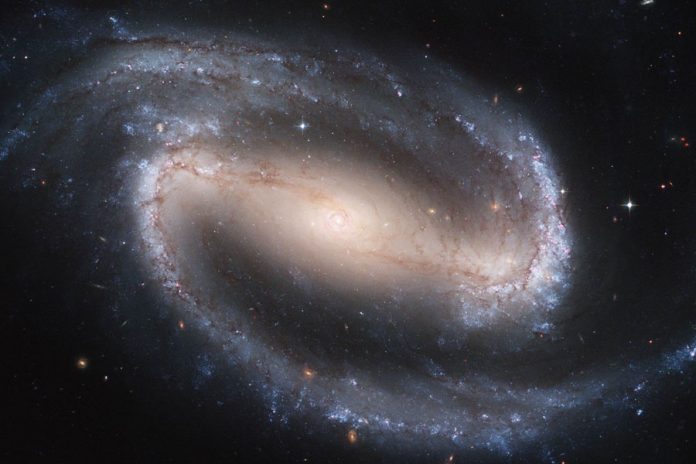 Astronomët sfidojnë teoritë ekzistuese pas zbulimit në galaktikën GN20