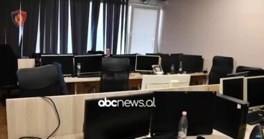 Detaje nga goditja e call ceneter në Tiranë/ Vijim i operacionit të mëparshëm. 7 të arrestuar, sekuestrohen 55 mijë euro