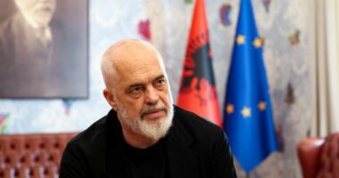 “Po merakoseni për shqiptarët?”/ Rama i përgjigjet Iranit: Është ai popull që ishte shënjestër e sulmeve tuaja kibernetike