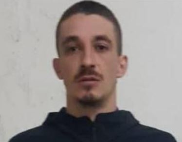 Shoqërohet në polici kushëriri i Ervis Martinajt  Emiliano Nina  me armë pranë shtëpisë së vrasësit të Santiago Malkos