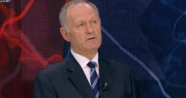 Lufta në Ukrainë drejt paqes? Gjenerali: Shumë shpejt mund të kemi një tavolinë negociatash