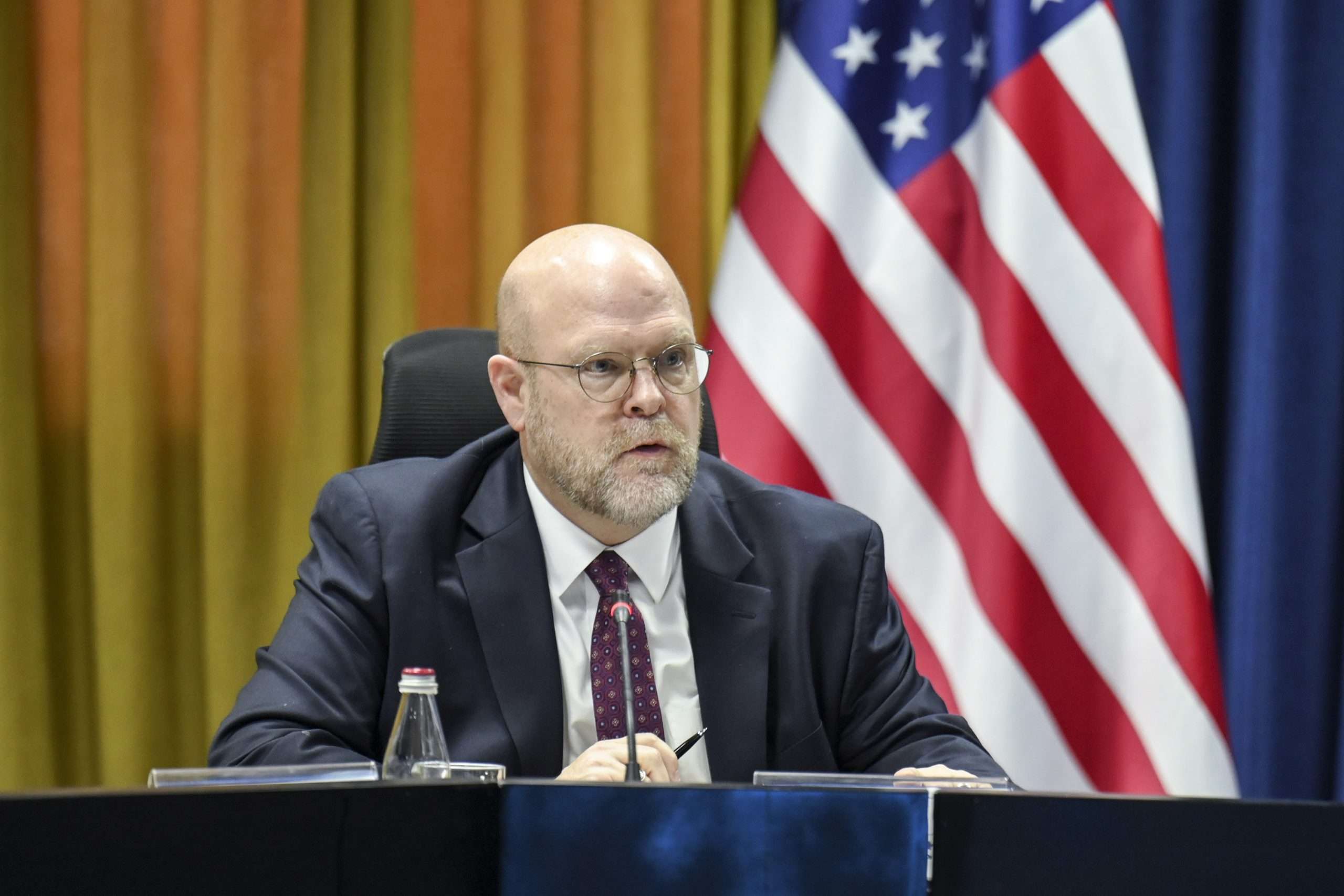  Reputacioni i Kosovës është dëmtuar   Flet ish ambasadori amerikan  Imazhi më i keq në 16 muajt e fundit