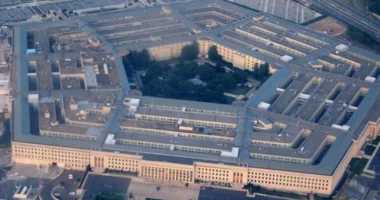 Alarm në Pentagon, evakuohen disa kate pas sinjalit për substanca të rrezikshme