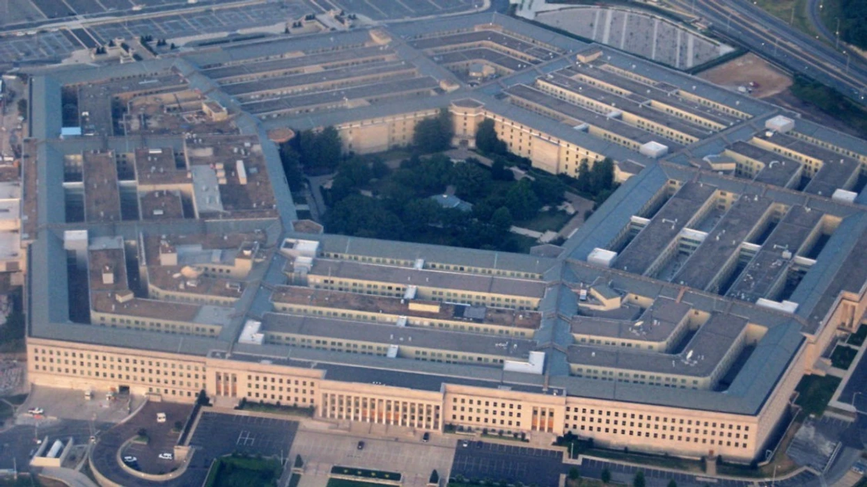 Alarm në Pentagon, evakuohen disa kate pas sinjalit për substanca të rrezikshme
