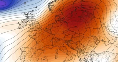 Paralajmërojnë meteorologët: “Kupola e nxehtësisë” po mbulon Evropën, temperaturat deri në 45°C