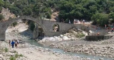 Bënja, realiteti përballë imazheve të keqpërdorura/ Banjat termale të Përmetit mbeten destinacion turistik aktiv