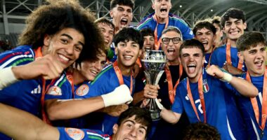 Një Itali në krye të Europës/ Të Kaltrit fitojnë Kampionatin Europian për moshën 17 vjeç