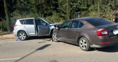 Aksident i dyfishtë në Dhërmi, 4 persona mbeten të plagosur