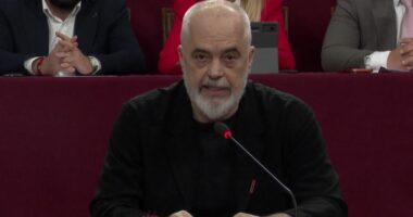 Protestat për Zvërnecin/ Rama: Të anuloj projektin? Nuk mund të anulohet një projekt sepse nuk ka