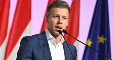 Hungaria drejt ndryshimeve të mëdha/ Qeveria paralajmëron shkarkimin e presidentit dhe reforma kushtetuese