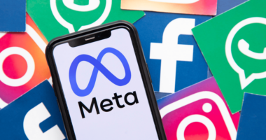 Bien platformat e “Meta”/ Miliona përdorues raportojnë probleme me “Facebook” dhe “Instragram”