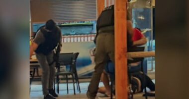 Momenti i arrestimit të Moisi Habilajt/ Vlorë, pranga edhe një 46 vjeçari