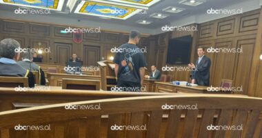 Procesi ndaj grupit të Laert Haxhiut/ Dëshmon “Noizy”, sqaron zanafillën e konfliktit me “Cllevion”: Është i fiksuar me mua…