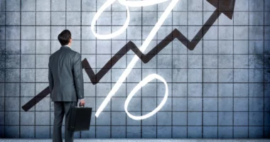 Banka Qendrore Evropiane rrit normat e interesit në Eurozonë
