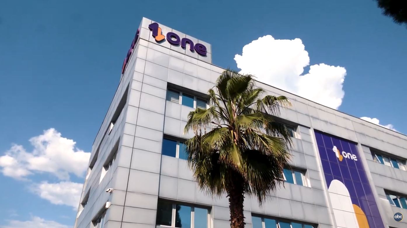 One Albania përgatit brezin e ri në IT  70 studentë nga Universitete të ndryshme përfituan trajnim praktik