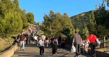 Pelegrinazh masiv në Laç, mijëra besimtarë kremtojnë festën e Shna Ndout