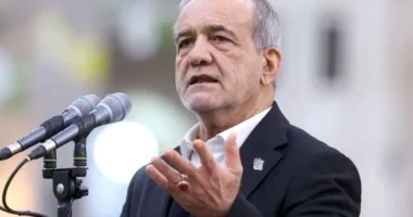 Presidenti i Iranit: Negociatat janë në interes kombëtar, shkelja e vijave të kuqe nuk tolerohet