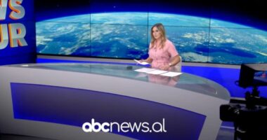 NewsHour me Habi Hoxhën, (22/06/2026)