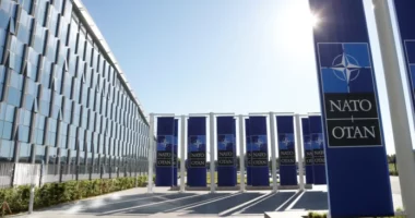 SHBA i kërkon Evropës dhe Kanadasë të rrisin forcat ajrore dhe detare në NATO