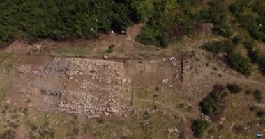 Tempull ilir në Bushat/ ABC News në kodrat e Rruplajës, në gjurmët e kompleksit religjioz