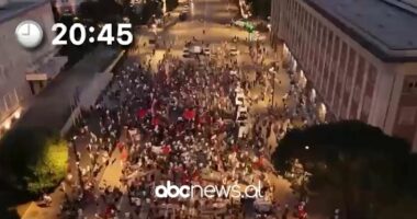 Pamjet me dron nga protesta: Ja pjesëmarrja në Bulevard