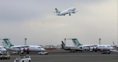 U pezulluan pas bombardimeve izraelite/ Rinisin fluturimet në aeroportin “Imam Khomeini” të Teheranit