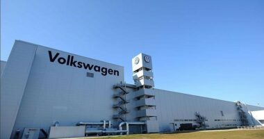 Gjermania synon të parandalojë mbylljen e fabrikave të Volkswagen