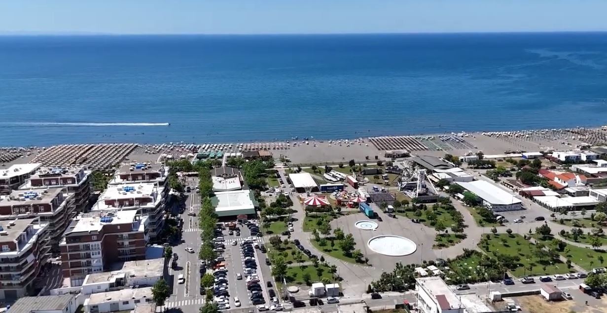 Velipoja, sezon me fluks pushuesish/ Vizitorët vlerësojnë pa