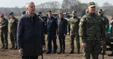 Polonia paralajmëron: Rusia kërkon të shfrytëzojë tensionet në Ukrainë me operacione sabotimi