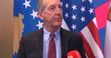 Joseph: Bashkëpunimi me SHBA për gazin sjell siguri, refuzimi sjell pasoja