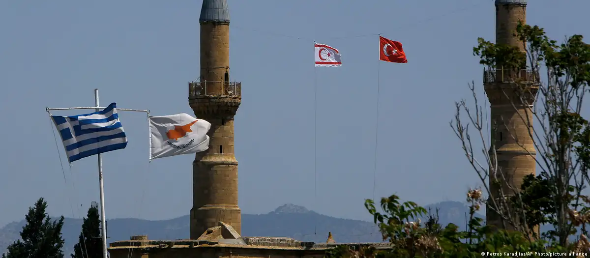OKB kërkon të riaktivizojë bisedimet e paqes në Qipro