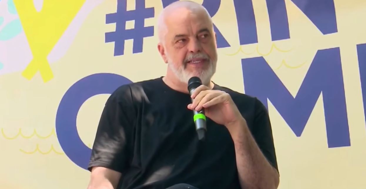 Rama mesazh Kurtit  Nuk i jap mend dikujt në shtëpinë e vet