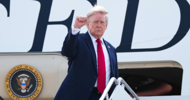 Trump bën fluturimin e parë me Air Force One të dhuruar nga Katari