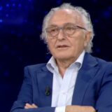 Miti i mërgimtarit si daja nga Amerika