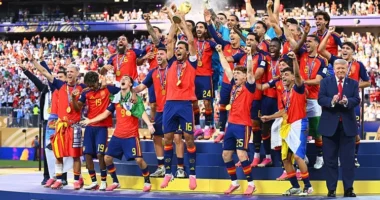 Spanja, kampionia e dyfishtë/ “Furitë e Kuqe” kanë fituar titullin për meshkuj dhe femra