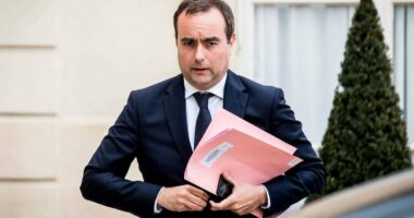 Franca drejt ashpërsimit të ligjit: Burgim i përjetshëm për abuzuesit seksualë të fëmijëve