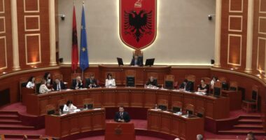 Reforma zgjedhore, PS: Të zgjatet afati/ Maxhoranca ftesë PD: Votim elektronik në të gjithë vendin