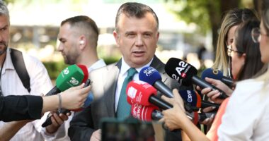 “Po protestuesve, jo dhunës”, Balla: Dëgjojmë shqetësimet e qytetarëve, jo sulmet ndaj Policisë