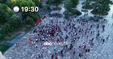 Dita 42 e protestës, pamjet e para nga lart: Ja pjesëmarrja në shesh