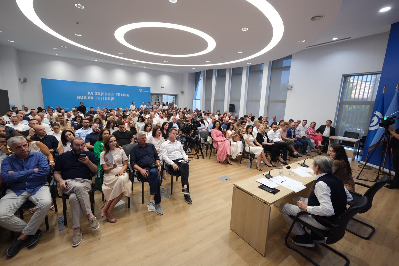 Një Belind fiton PD   Mamdani  humbës i bashkisë  bëhet dyshi i partisë