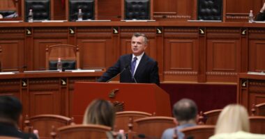 Balla: Berisha ka firmosur vetë për zhvillimin e Zvërnecit, do ta qeshë gjithë Shqipëria kur ta publikoj